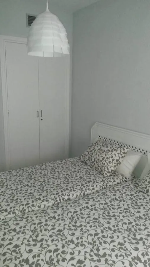 Apartamento Wifi,Parking Y Piscina En Frente Fibes Hotel Seville Apartment
